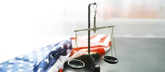 2024 Yılında E1 Vizesi Avukatının Rolü ve Önemi (Rehber)